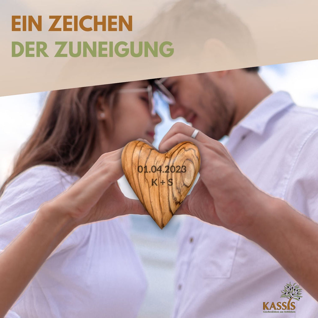 Heart-shaped gift, olive wood, palm stone, lucky charm-4