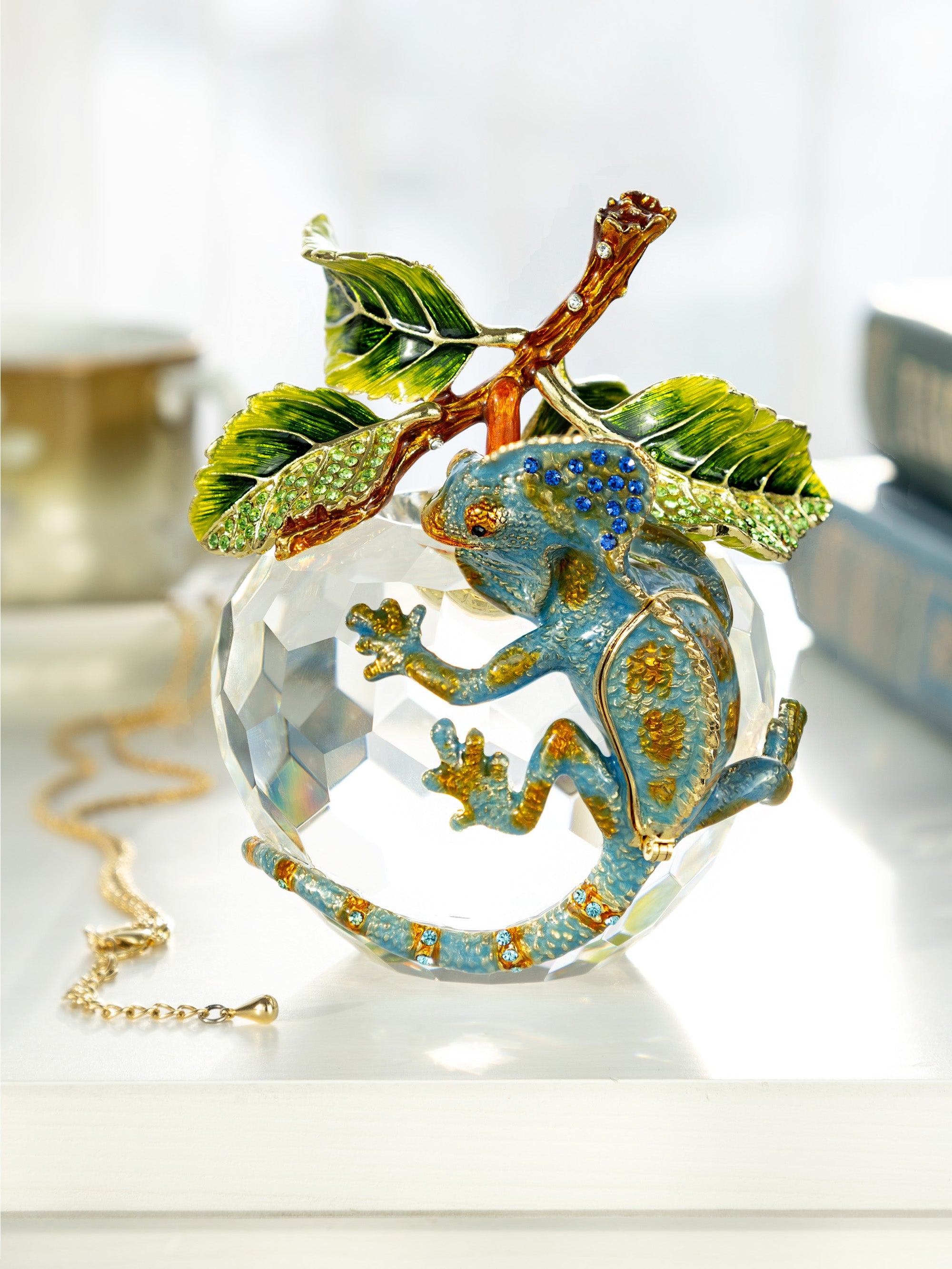 Crystal Apple with a Chameleon-0