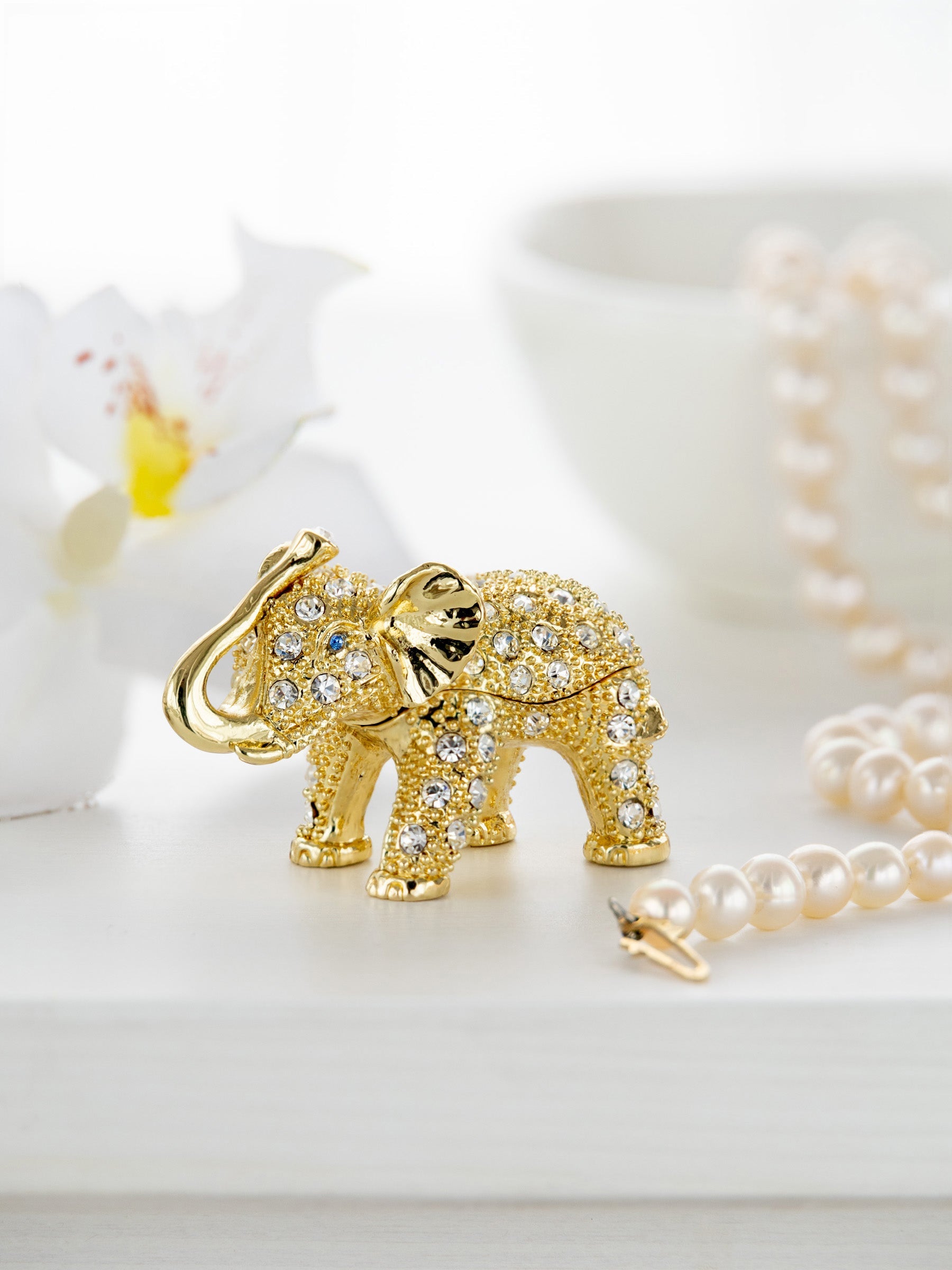 Golden Elephant with crystals-1