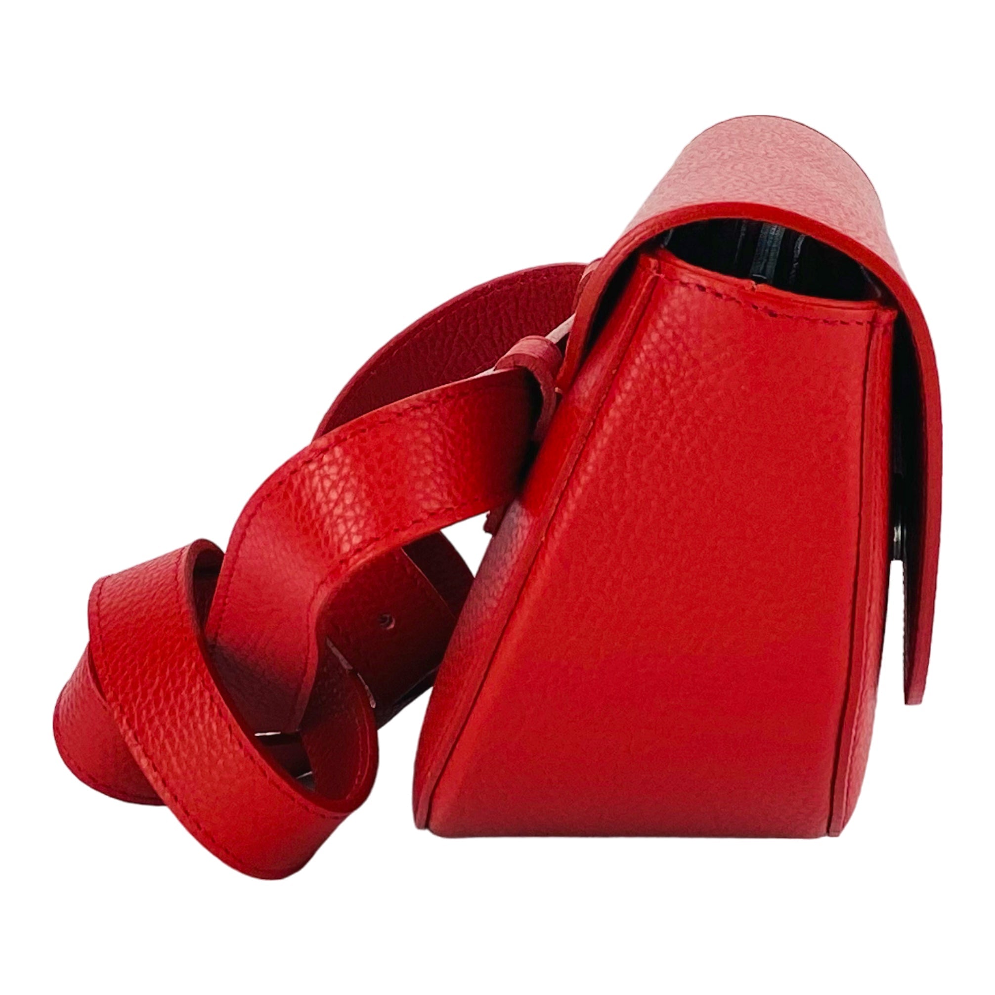RB1027V | Women's Rounded Bandolier Bag in Genuine Leather Made in Italy. Removable and adjustable leather shoulder strap. Shiny Nickel hardware - Red color - Dimensions: 25 x 15 x 9 cm.-4